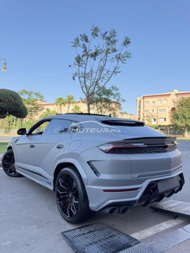 Lamborghini UrusSE 2026