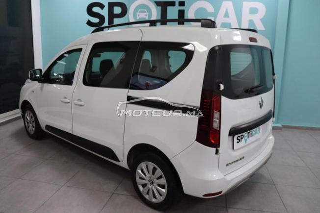 Stellantis - RENAULT Express - 2023
