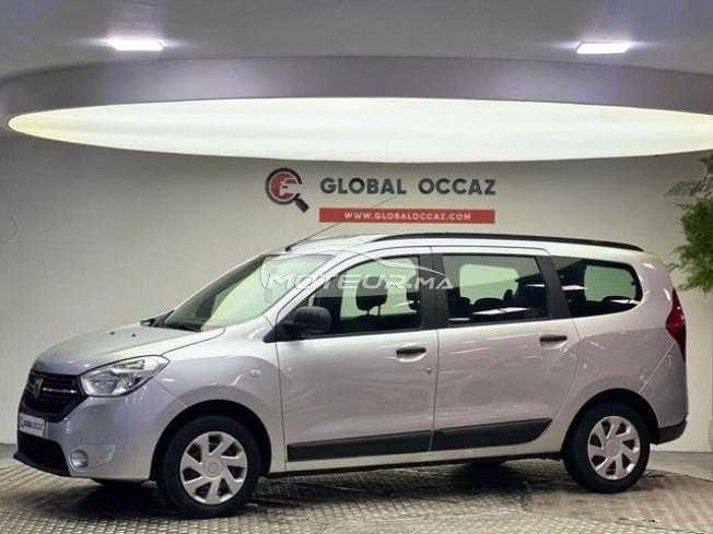Dacia Lodgy Essence Manuelle 2023 à Casablanca