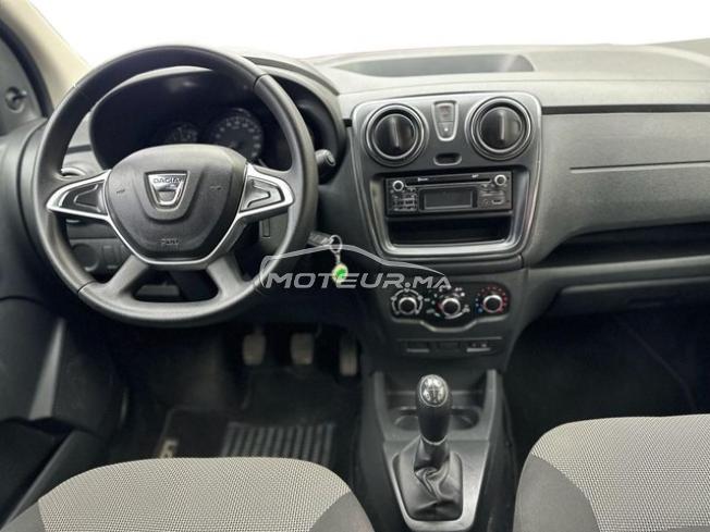 Dacia Lodgy Essence Manuelle 2023 à Casablanca