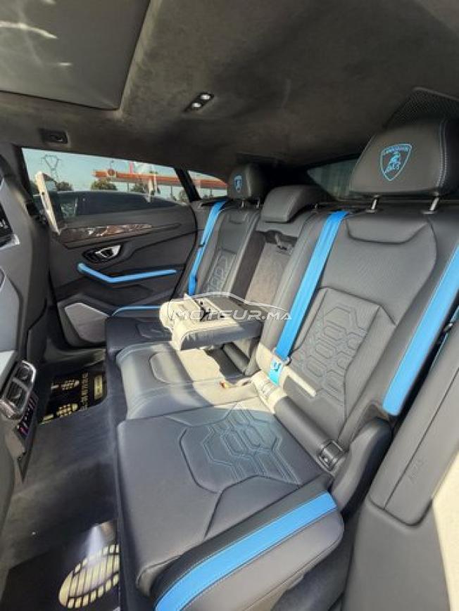 Lamborghini urus se 