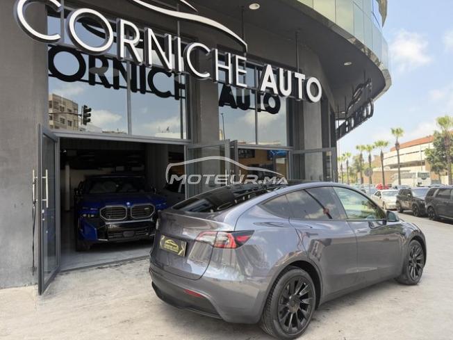 Tesla y 4/4 grande batterie 