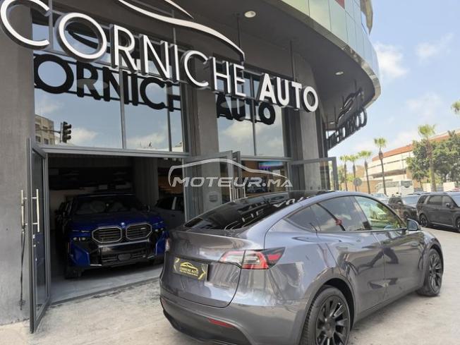 Tesla y 4/4 grande batterie 