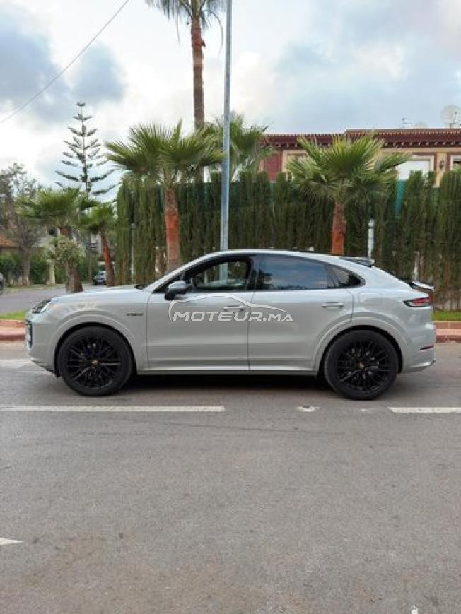 Porsche Cayenne Essence Automatique 2024