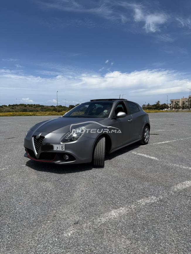 Alfa romeo giulietta gris mat tres bon etat