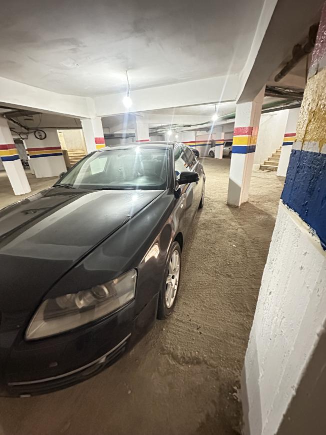 Audi A6 v6 3.0L Quattro