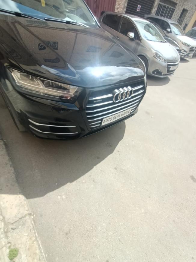 Audi Q7 2015- Diesel - Automatique - 235673 km