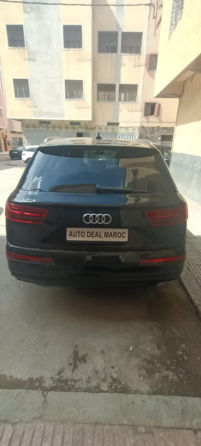 Audi Q7 2015- Diesel - Automatique - 235673 km
