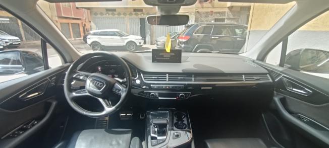 Audi Q7 2015- Diesel - Automatique - 235673 km