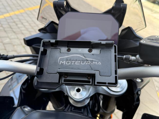 BMW F900XR Triple Black à vendre
