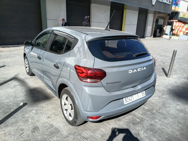 Dacia sandero 2024- Diesel - Manuelle-95400 km