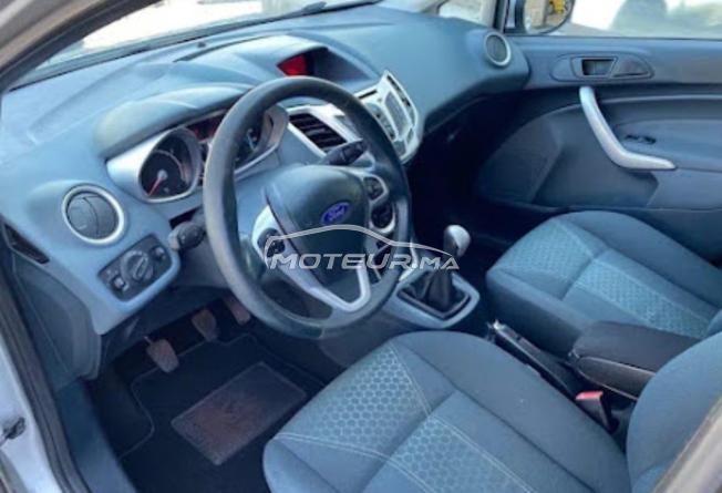 Ford fiesta en très bonne état