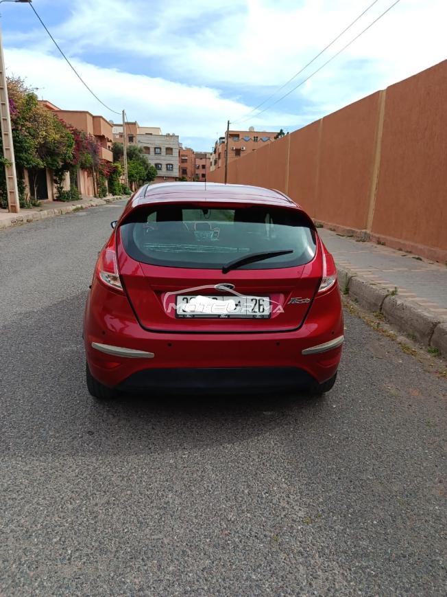 Ford fiesta trend plus très bon état