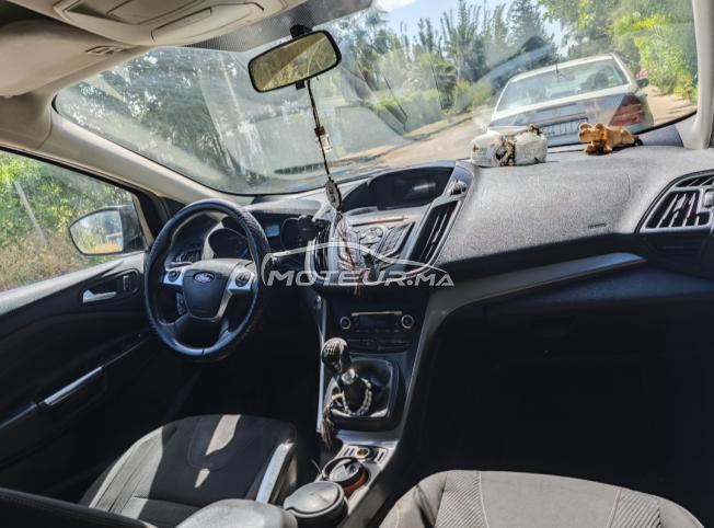 Ford kuga a vendre très bonne état