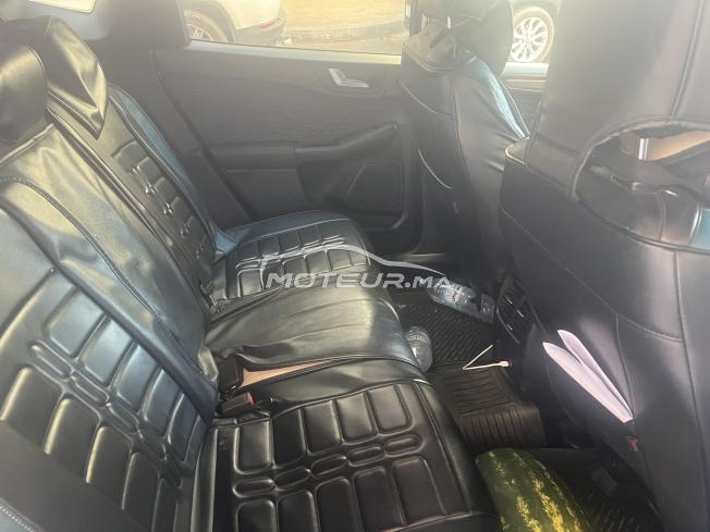 Ford kuga model 2021
