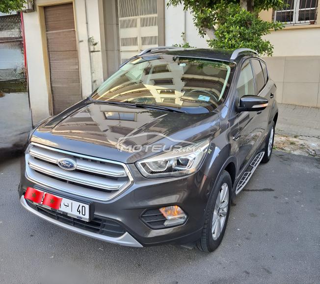 Ford kuga 2020 très bon etet