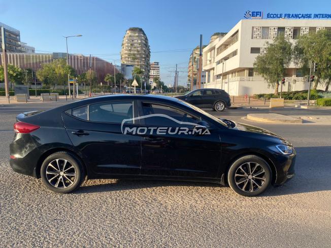 Hyundai elantra 2018 propre et faible consommation