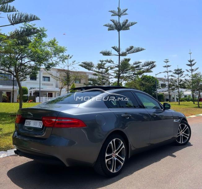 Jaguar xe 2016 tres bon état