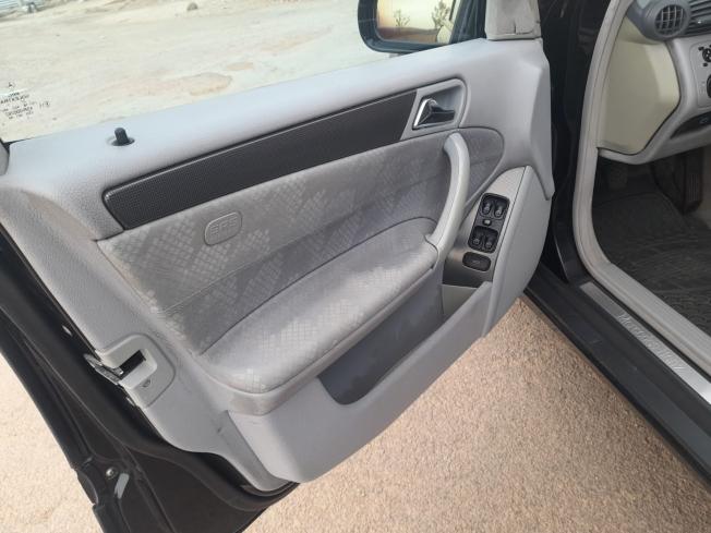 Mercedes w203 très bonne etat