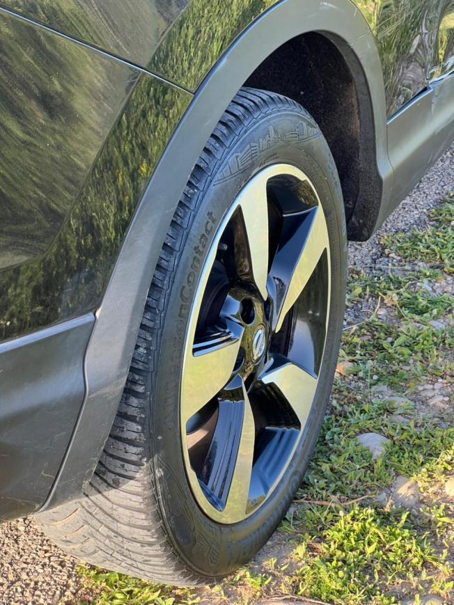 Je mets en vente ma Nissan Qashqai, année 2017, en très bon état, bien entretenue et agréable à conduire.