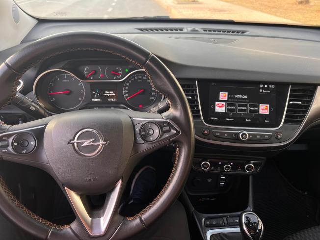 Opel crossland 2019 tt options جديدة