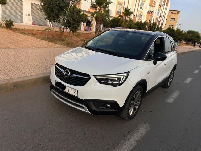 Opel crossland 2019 tt options جديدة