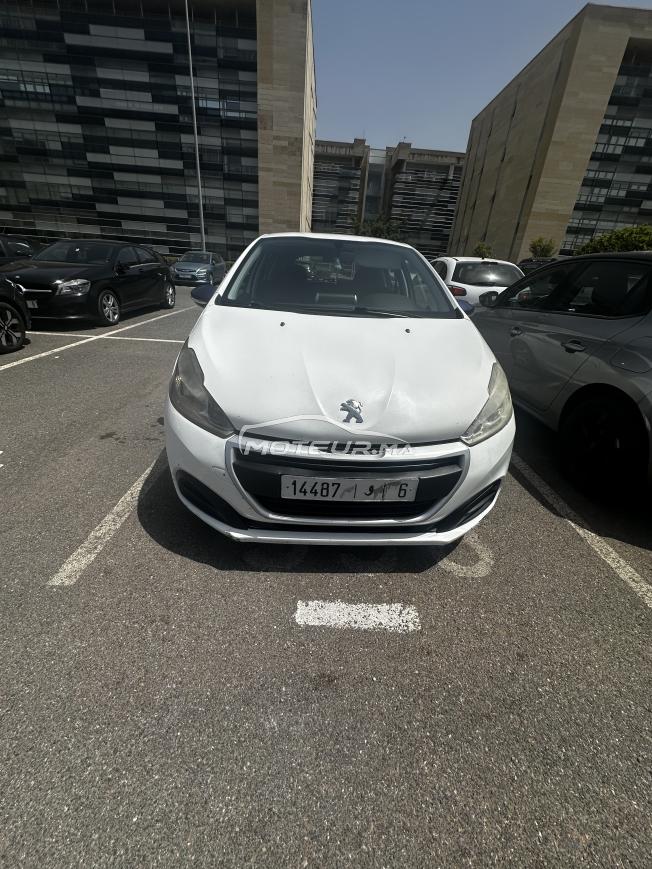 Peugeot 208 2017 n9iya