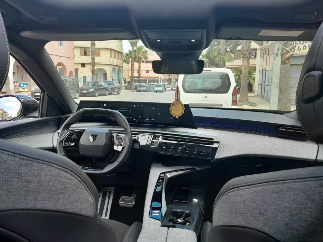 Peugeot gt mistral hybride modèle 2024/12/04