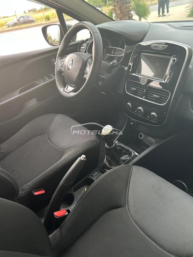 🚗 Renault Clio 4 2021 – Manuelle – Première main – 140,000 km