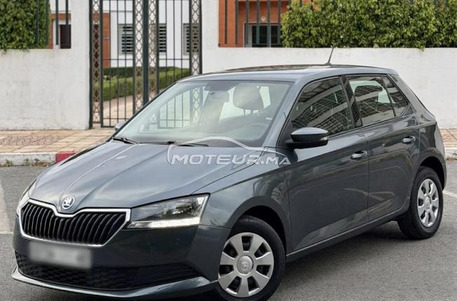 Voiture skoda fabia en très bon état