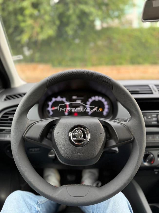 Voiture skoda fabia en très bon état