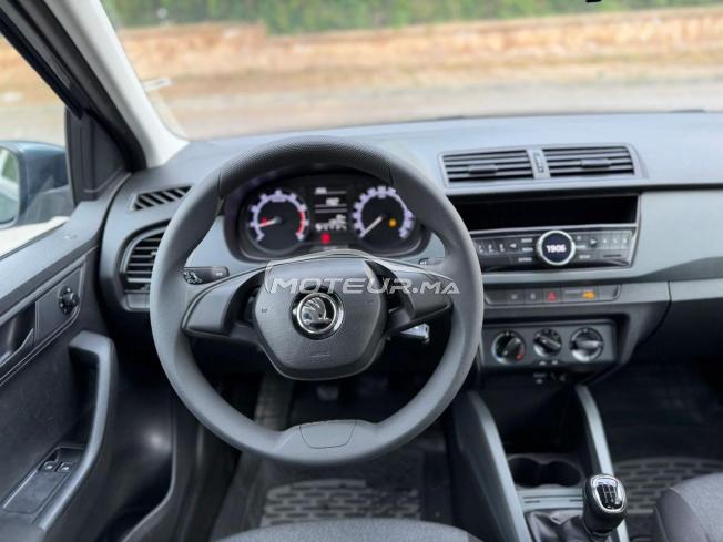 Voiture skoda fabia en très bon état