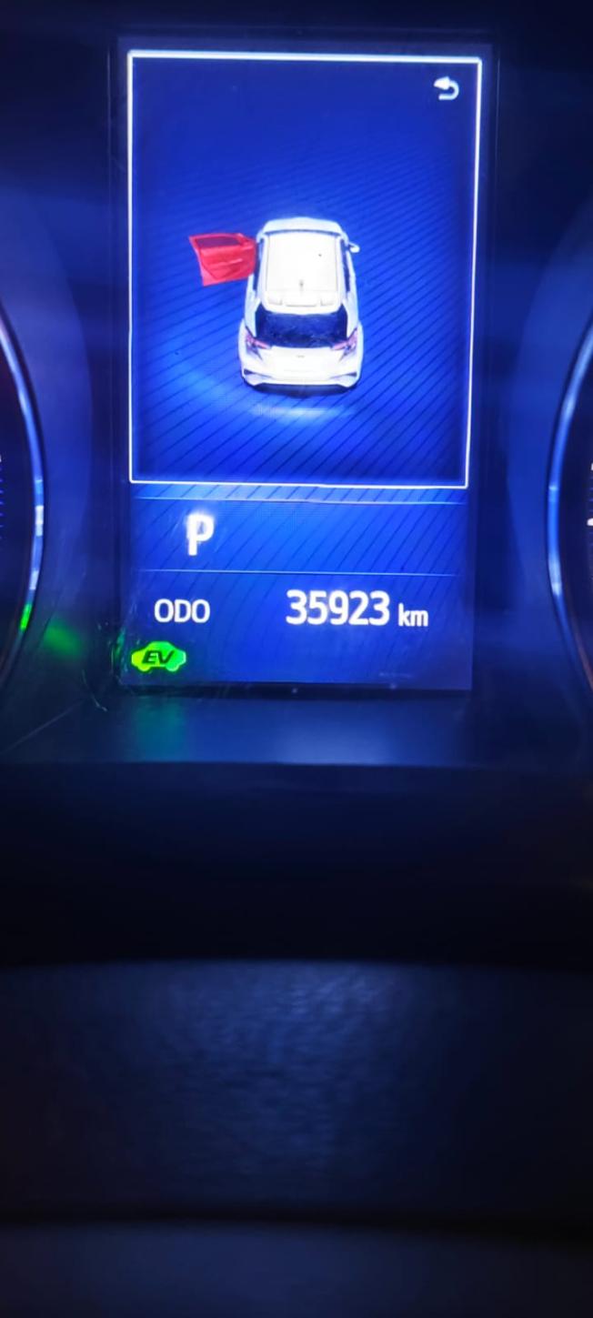 Toyota C-HR très bon état faible kilométrage