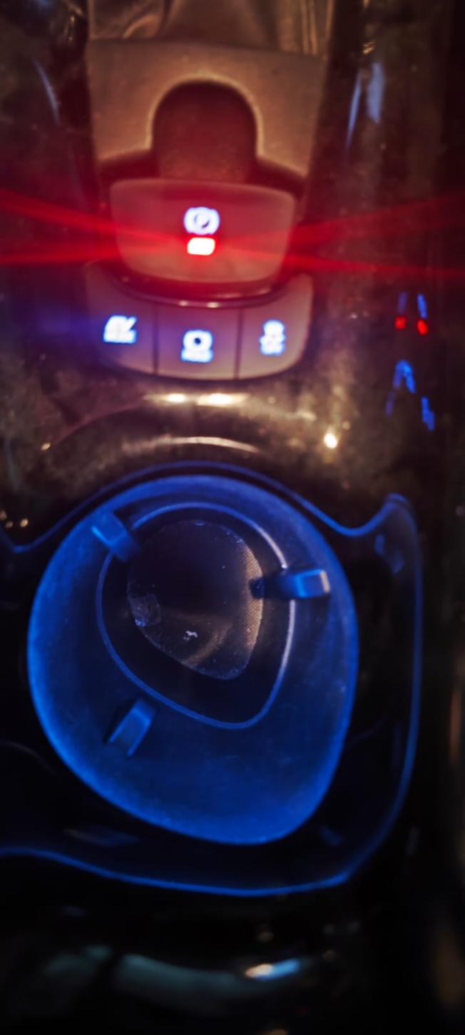 Toyota C-HR très bon état faible kilométrage