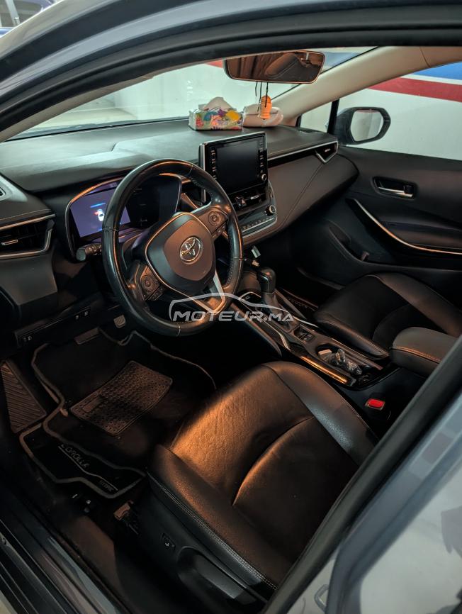 Toyota hybride très bonne état