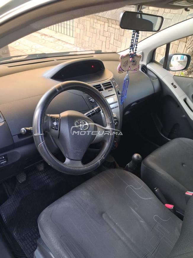 TOYOTA YARIS 2010