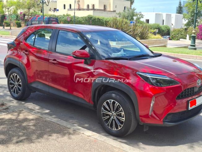 Yaris cross excellent etat sans intermédiaire