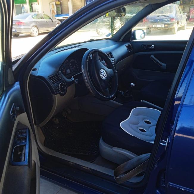 Volswagen Bora Essence 2003, Très bon Etat