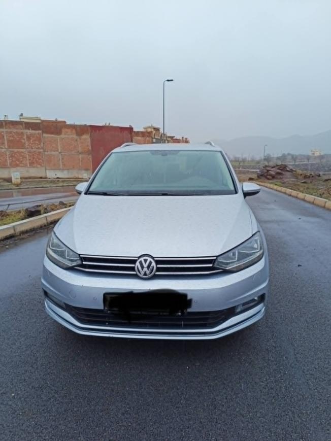 volkswagen touran sound 2017 Diwana 2024