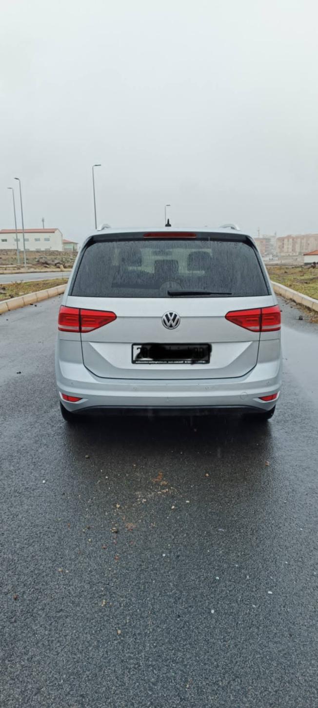 volkswagen touran sound 2017 Diwana 2024