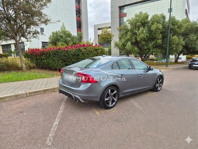 Volvo S60 D2 R Design